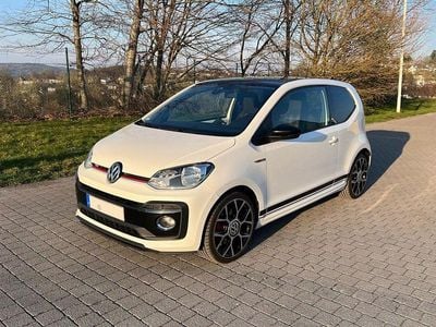 Gebraucht VW up! Beats 116 PS (85 kW) 2017 Weiß Kleinwagen
