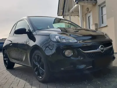Usata Opel Adam 101 CV (74 kW) 2018 Nero Utilitaria