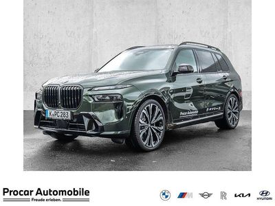 Malachit grün ii metallic Gebraucht 2025 BMW X7 M Sport SUV | 123.690 €