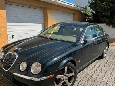 Käytetty Jaguar S-Type