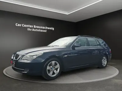 Gebraucht BMW 520 Exclusive 177 PS (130 kW) 2009 Blau Kombi