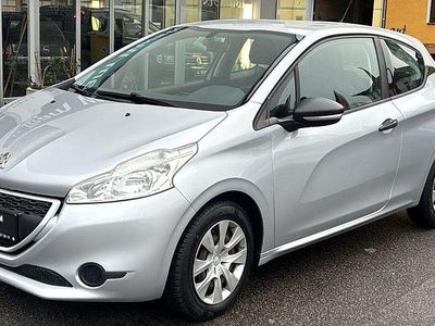 Gebraucht Peugeot 208 Access 68 PS (50 kW) 2014 Kleinwagen