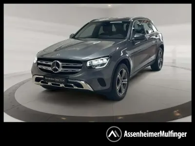 Używany Mercedes GLC220 Exclusive 194 KM (142 kW) 2022 Szary SUV