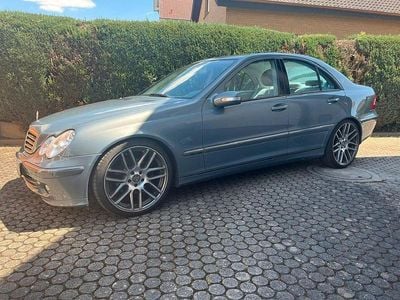 Gebraucht Mercedes C240 Avantgarde 170 PS (125 kW) 2005 Silber Limousine