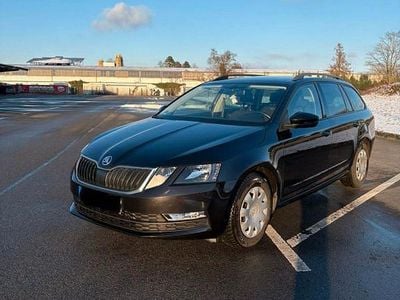 Gebraucht Skoda Octavia Active 116 PS (85 kW) 2021 Schwarz Kombi