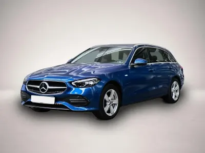 Gebraucht Mercedes C300 197 PS (144 kW) 2025 Manufacturer