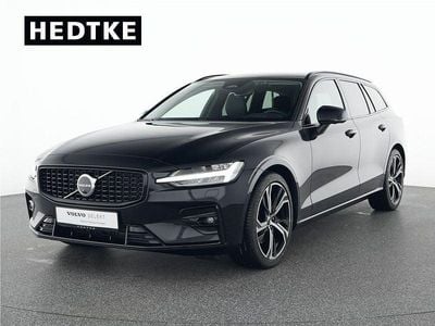 Gebraucht Volvo V60 Plus 197 PS (144 kW) 2025 Schwarz Kombi