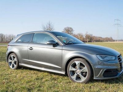 Gebraucht Audi A3 S-Line 150 PS (110 kW) 2015 Grau Limousine