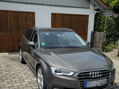 Gebraucht Audi A3 Ambition 150 PS (110 kW) 2014 Beige Limousine