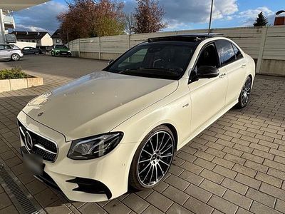 Gebraucht Mercedes 450 AMG 401 PS (294 kW) 2016 Weiß Limousine