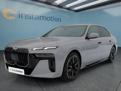 Gebraucht BMW 740 M Sport 299 PS (219 kW) 2025 Grau Limousine