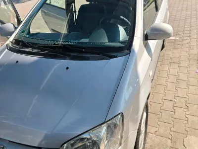 Gebraucht Hyundai Getz 105 PS (77 kW) 2003 Silber Kleinwagen