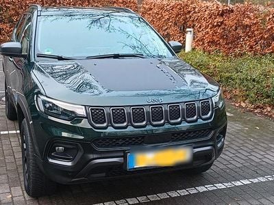 Grün Gebraucht 2021 Jeep Compass Trailhawk SUV | 22.000 € (Guter Preis)