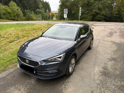 Grau Gebraucht 2020 Seat Leon Style Limousine | 16.200 € (Fairer Preis)