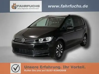 Gebraucht VW Touran Life 150 PS (110 kW) 2025 Grenadillschwarz metallic Van / Kleinbus