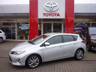 Gebraucht Toyota Auris Hybrid Executive 136 PS (100 kW) 2013 Platinsilber metallic Limousine