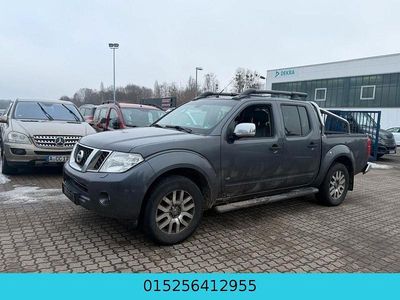 Gebraucht Nissan Navara 231 PS (169 kW) 2011 Blau Abholung