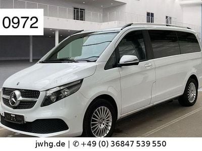 Mercedes V220
