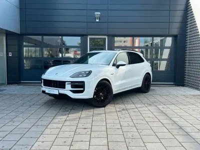 Gebraucht Porsche Cayenne 470 PS (345 kW) 2025 Weiß SUV