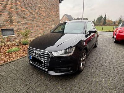 Second-hand Audi A1 Sport 95 CP (69 kW) 2015 Negru Hatchback
