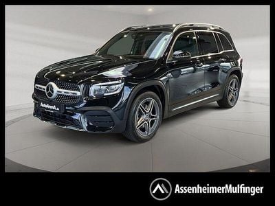 Mercedes GLB220