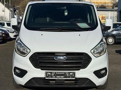 Begagnad Ford Transit Custom Trend 136 HK (100 kW) 2020 Vit Kombi