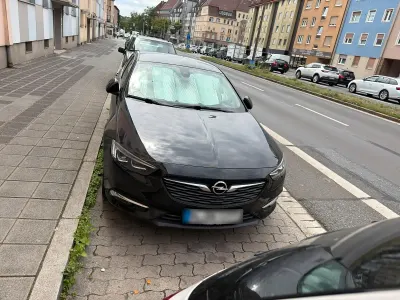 Gebraucht Opel Insignia Dynamic 170 PS (125 kW) 2019 Schwarz Limousine