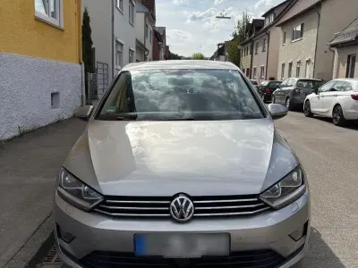 Gebraucht VW Golf Sportsvan Comfortline 110 PS (80 kW) 2014 Silber Van / Kleinbus