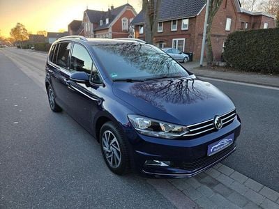 Gebraucht VW Touran Comfortline 110 PS (80 kW) 2017 Blau Van / Kleinbus