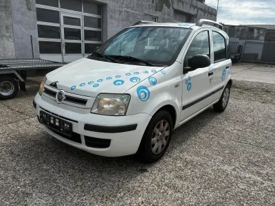Gebraucht Fiat Panda 69 PS (50 kW) 2011 Weiß Kleinwagen