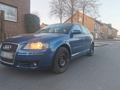 Gebraucht Audi A3 Ambiente 116 PS (85 kW) 2005 Blau Kleinwagen