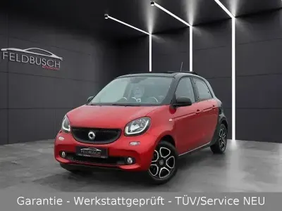 Używany Smart ForFour 80 KM (58 kW) 2015 Czerwony Hatchback