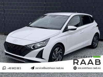 Neu Hyundai i20 90 PS (66 kW) 2026 Atlas white Kleinwagen