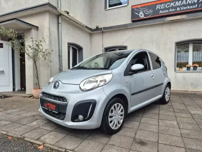 Gebraucht Citroën C1 SELECTION 68 PS (50 kW) 2013 Silber Kleinwagen