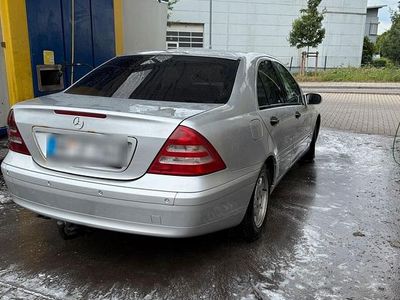 Mercedes C220