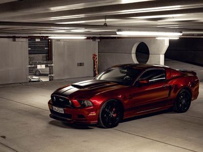 gebraucht Ford Mustang GT 5.0 V8, Automatik, Cherry Red, Import