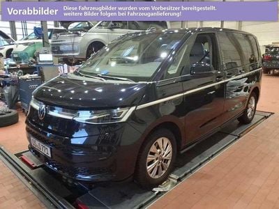 Deep black perleffekt, pearl effect Gebraucht 2023 VW Multivan Style Van | 46.700 € (Guter Preis)