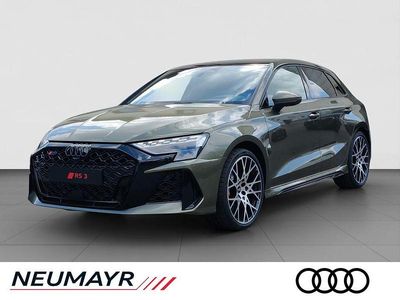 Nuova Audi RS3 Sport 400 CV (294 kW) 2026 Verde Berlina