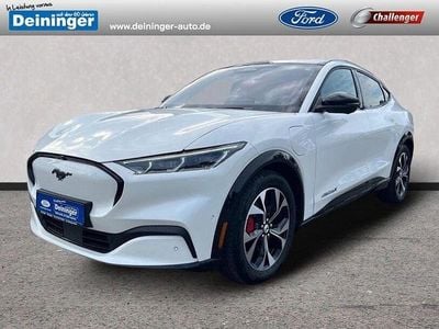Starweiß (metallic) Gebraucht 2023 Ford Mustang Mach-E Premium SUV | 39.990 € (Guter Preis)