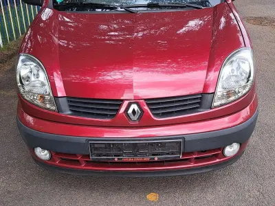 Gebraucht Renault Kangoo 75 PS (55 kW) 2006 Rot cerise Van / Kleinbus