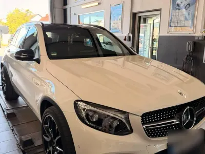 Gebraucht Mercedes GLC43 AMG AMG 367 PS (269 kW) 2017 Weiß SUV