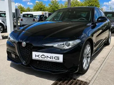 Gebraucht Alfa Romeo Giulia Sprint 200 PS (147 kW) 2023 Colore esterno nero vulcano Limousine