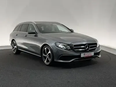Gebraucht Mercedes E300 Avantgarde 245 PS (180 kW) 2020 Grau Kombi