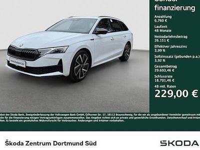 Weiß Gebraucht 2025 Skoda Octavia SportLine Kombi | 32.911 € (Teuer)