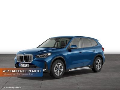 Gebraucht BMW iX1 Luxury Line 225 kW (306 PS) 2025 Phytonicblau metallic SUV