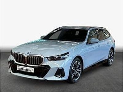 Neu BMW 530e Performance 190 PS (139 kW) 2026 Grau Kombi