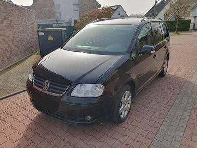 Gebraucht VW Touran Highline 140 PS (102 kW) 2003 Schwarz Van / Kleinbus