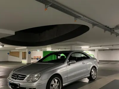 Brugt Mercedes CLK320 224 HK (164 kW) 2006 Sølv Coupe