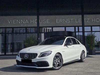 Mercedes C63 AMG
