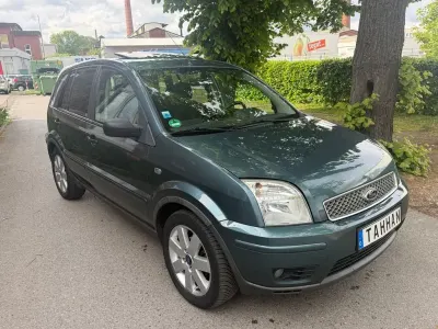 Gebraucht Ford Fusion 101 PS (74 kW) 2004 Grün Kleinwagen